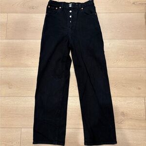 Levi’s Ribcage Straight Ankle Black High-Waisted Jeans